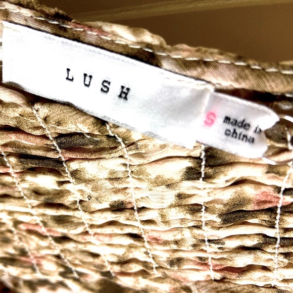 Lush Ruffled Mini Dress Inner Lining V-Neck Tie Back Sz Small - Picture 5 of 5